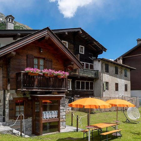 Incanto Walser Apartments Ronco Macugnaga Zewnętrze zdjęcie