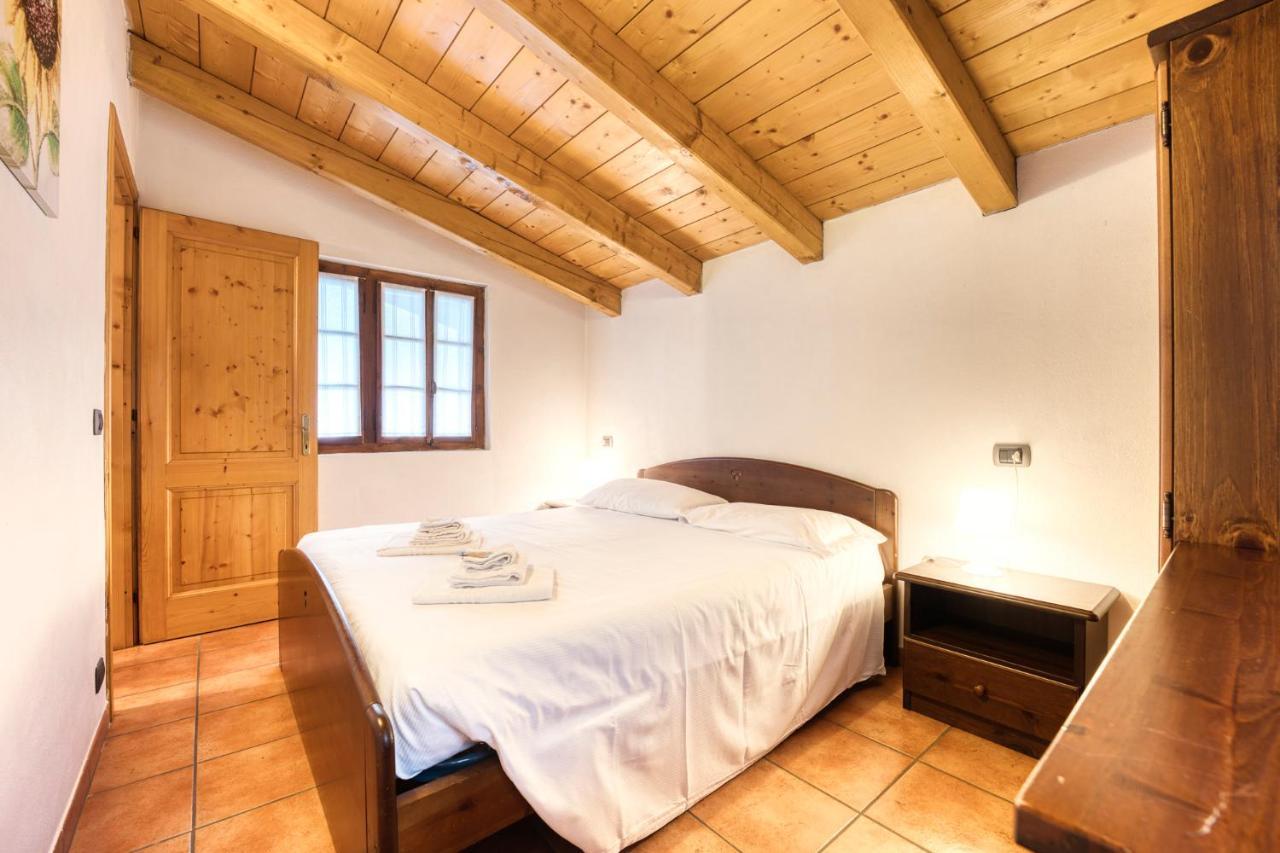 Incanto Walser Apartments Ronco Macugnaga Zewnętrze zdjęcie