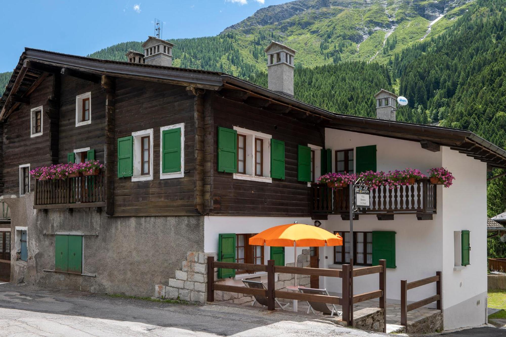 Incanto Walser Apartments Ronco Macugnaga Zewnętrze zdjęcie